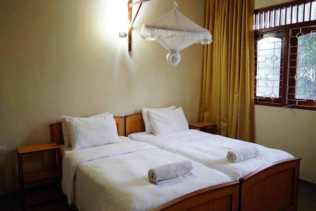 Sunshine Tourist Rest Hotel Anuradhapura Luaran gambar